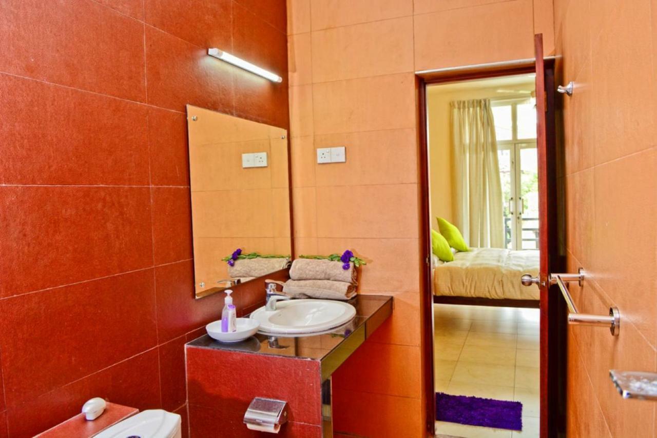 Furnished Apartment At Colombo Suburbs Nawala Раджагирия Екстериор снимка