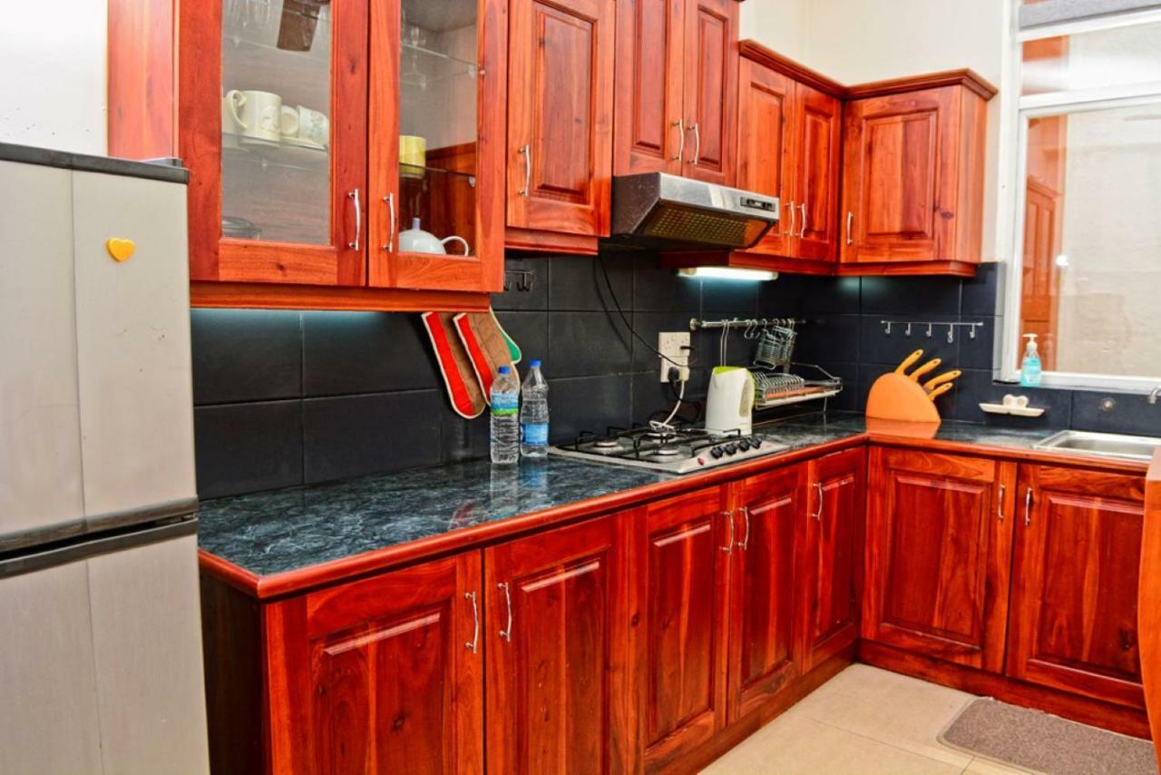 Furnished Apartment At Colombo Suburbs Nawala Раджагирия Екстериор снимка