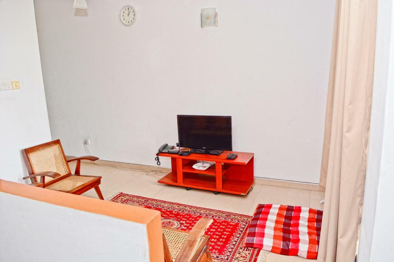 Furnished Apartment At Colombo Suburbs Nawala Раджагирия Екстериор снимка