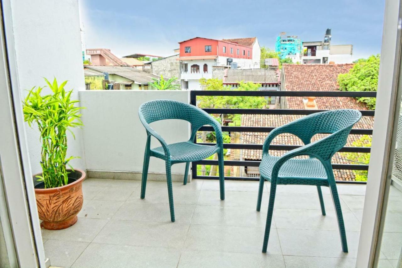 Furnished Apartment At Colombo Suburbs Nawala Раджагирия Екстериор снимка