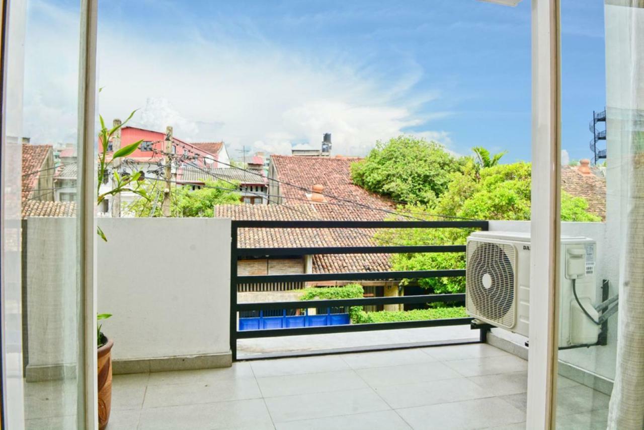 Furnished Apartment At Colombo Suburbs Nawala Раджагирия Екстериор снимка