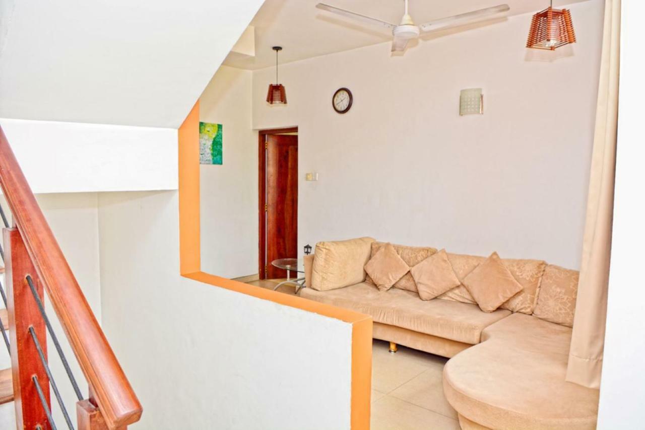 Furnished Apartment At Colombo Suburbs Nawala Раджагирия Екстериор снимка